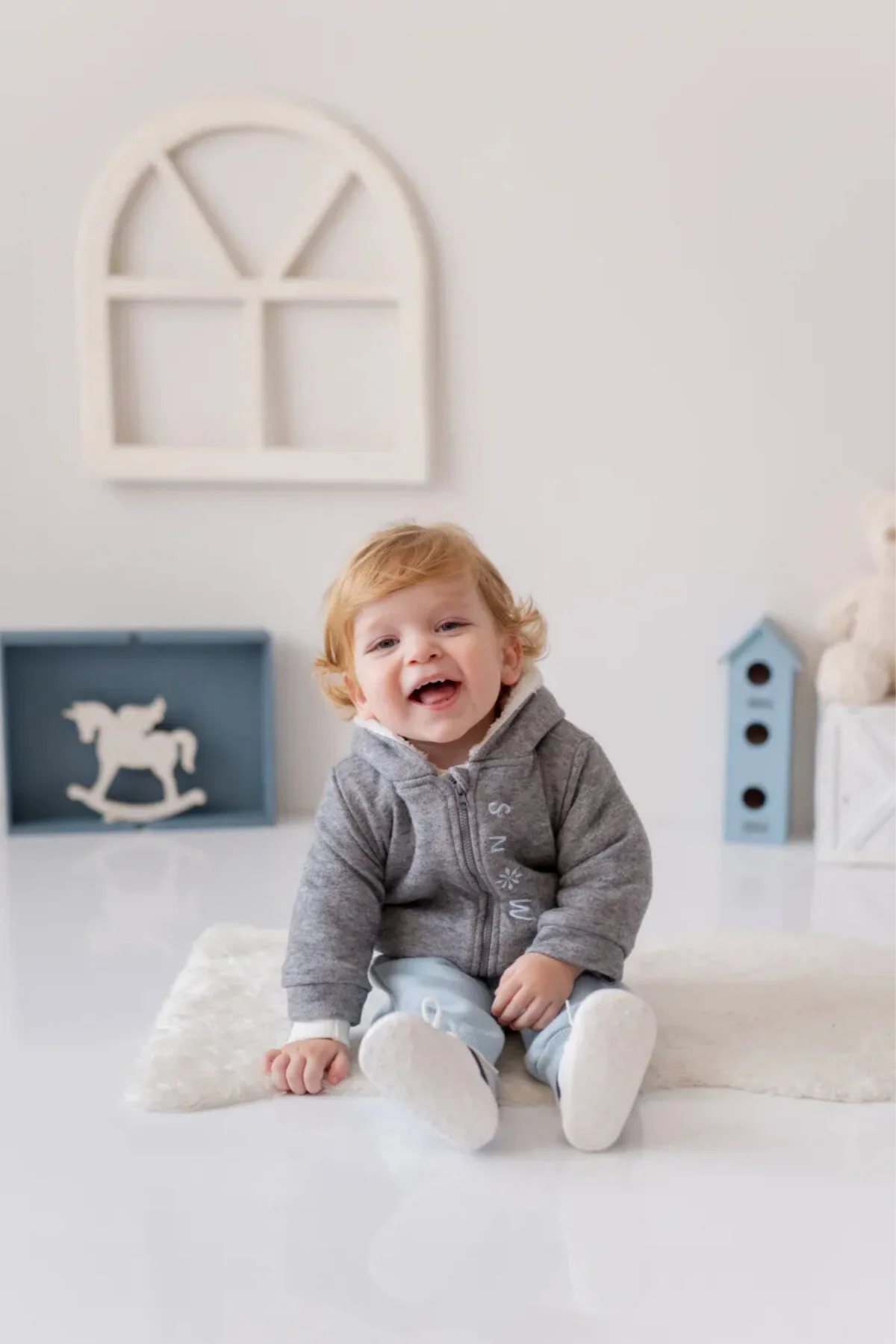 Erkek Bebek 3'lü Takım – %100 Pamuklu Uzun Kollu Sweatshirt ve Pantolon Seti
