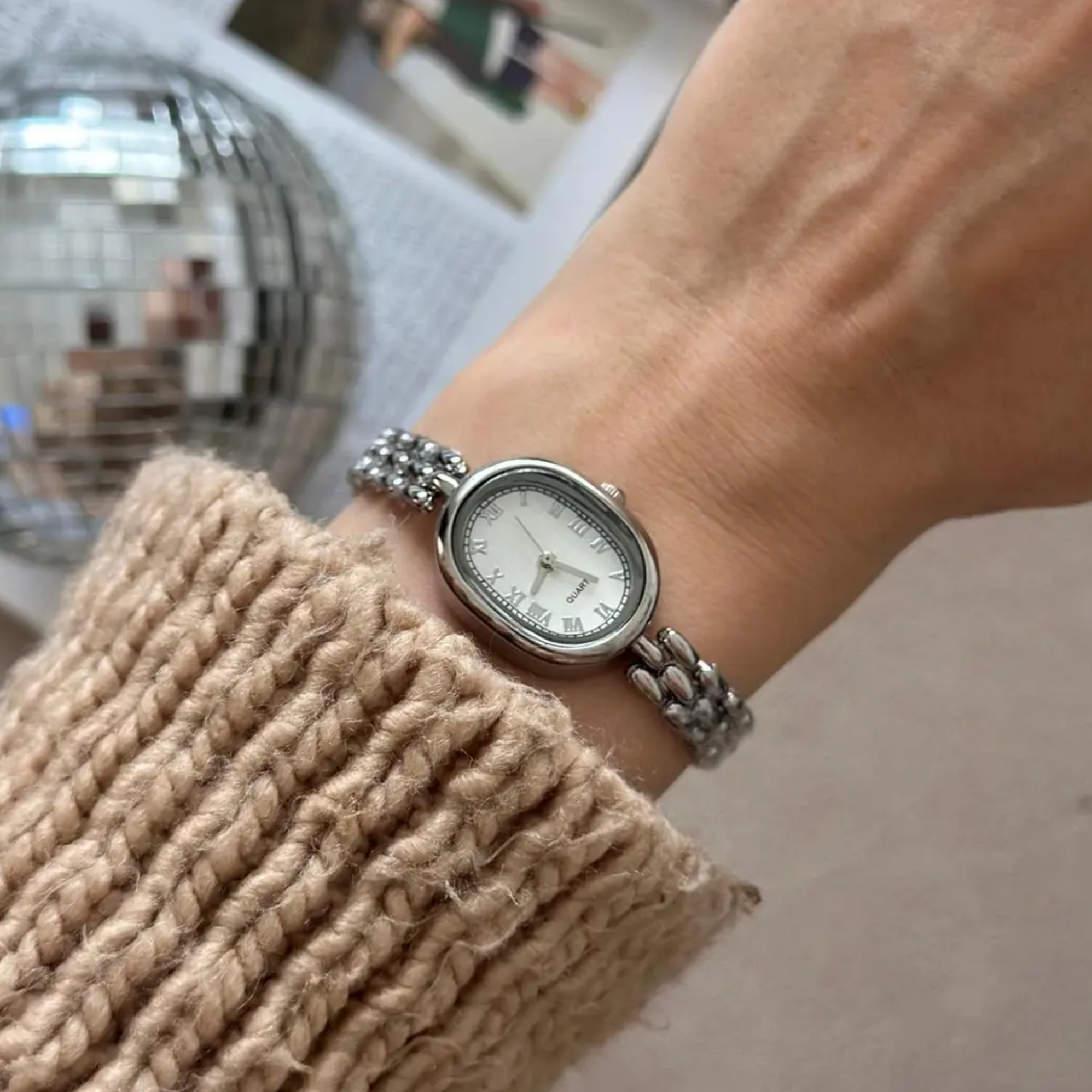 Duru Model Metal Kordon Vintage Retro Seri Kadın Kol Saati